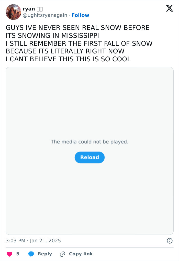 A First-Timer’s Reaction To Snow Warmed Hearts Everywhere
