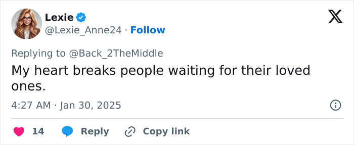 Tweet by Lexie expressing heartbreak for people awaiting loved ones after American Airlines plane crash.