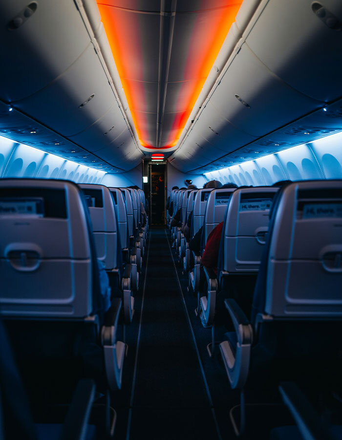 Passenger Sparks Heated Debate After Standing For Entire Seven-Hour Flight: “Health Queen”
