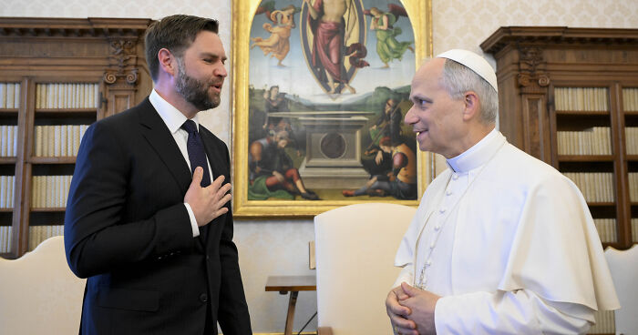 JD Vance Snubbed By Pope Leo After First American Pontiff’s Inaugural Mass In Rome