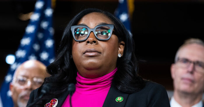 House Democrat Charged After ICE Facility Visit—GOP Warns More Arrests Could Follow